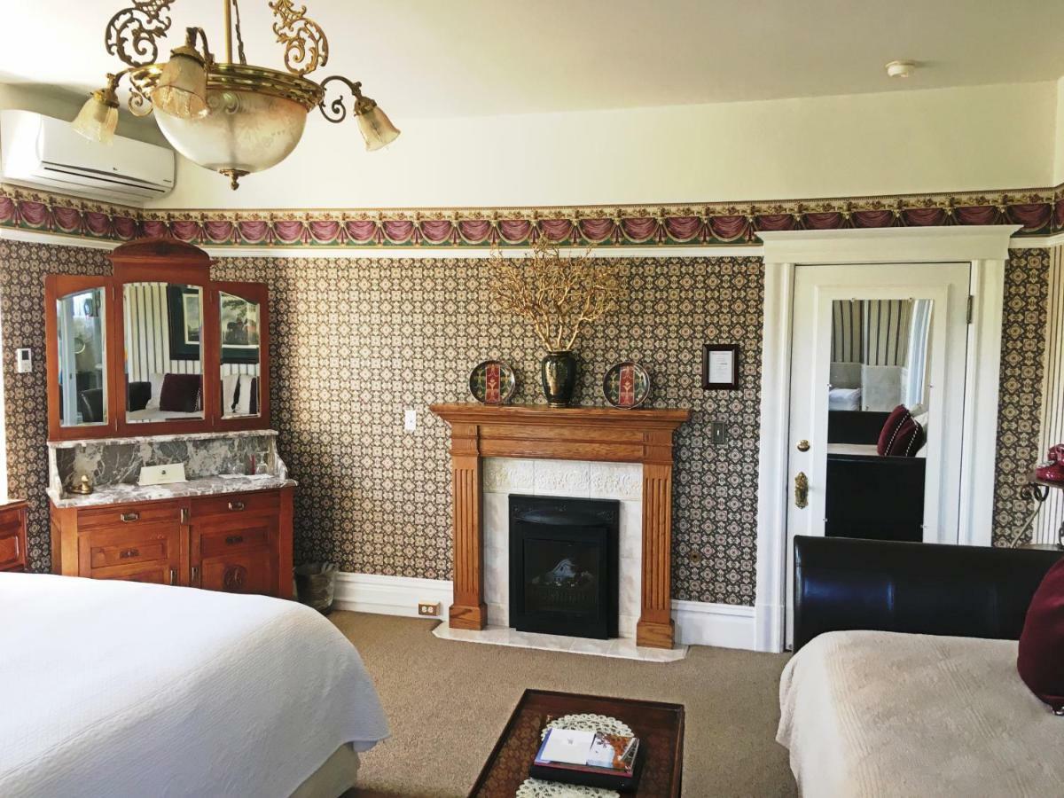 Churchill Manor Napa Bagian luar foto